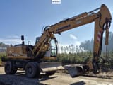 2007 Liebherr A900C wheel excavator, side profile view