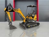 Gorila G27SE I PRO mini excavator, side view