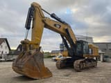 2015 Caterpillar 390F L ME crawler excavator, side profile view