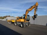 2015 Liebherr A910 COMPACT wheel excavator, side view