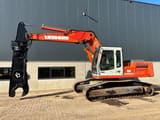 1996 Liebherr R922HDSL crawler excavator side view