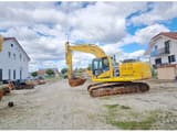 Komatsu PC210LC-10 crawler excavator, side view