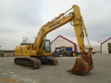 2016 Komatsu PC210LC-10 crawler excavator, side view
