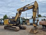 2012 Caterpillar 324E crawler excavator, side profile view