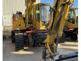 2013 Atlas 1404 ZW wheel excavator, front three-quarter view