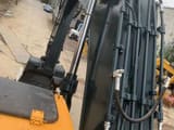 2020 Hyundai R305LC-9T crawler excavator boom and hydraulic detail