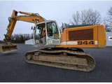 2006 Liebherr 944 crawler excavator, side view