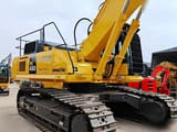 2019 Komatsu PC450-8 crawler excavator, side view
