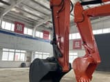 2024 Doosan 225LCA crawler excavator boom and bucket detail