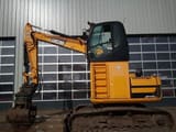 2010 JCB JS145HD material handler side view
