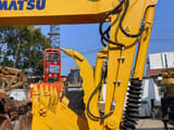 2017 Komatsu PC60-8 mini excavator boom and bucket detail