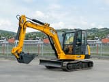 2013 JCB 8061 CTS mini excavator, side view