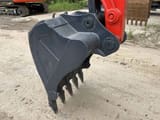 2024 Kubota KX165-5 mini excavator bucket detail