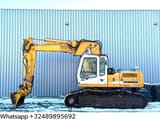 1999 Liebherr R 904 Litronic crawler excavator, side profile view