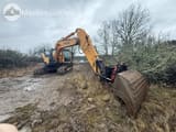 2016 Hyundai R235LCR-9A crawler excavator, front three-quarter view