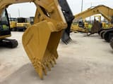 2022 Caterpillar 320B crawler excavator bucket detail