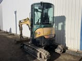 2015 Yanmar VIO25-4 mini excavator, front three-quarter view