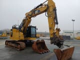 2018 Caterpillar 325F CR crawler excavator, side view