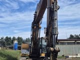 2015 Liebherr R936 NLC crawler excavator, front view