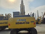 Koparka gąsienicowa 2024 Komatsu PC200-8, widok z tyłu