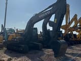 2018 Volvo EC210 crawler excavator, side profile view