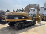 Гусеничний екскаватор 2024 Caterpillar 320CL, задній ракурс три чверті
