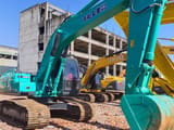 2020 Kobelco SK200D crawler excavator, side profile view
