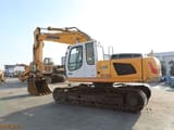 2008 Liebherr R916 LC crawler excavator, side view
