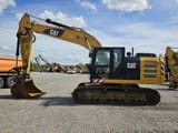 2015 Caterpillar 323EL crawler excavator, side profile view