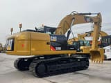 2024 Caterpillar 320D Raupenbagger, Ansicht von hinten dreiviertel