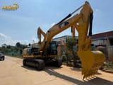 2025 Caterpillar 329D2L crawler excavator, side profile view