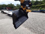 XCMG XE27E Mini Excavator attachment detail