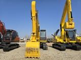 Escavadora de rastos Komatsu PC200-8 de 2024, vista frontal