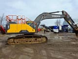 2018 Volvo EC300EL crawler excavator, side view
