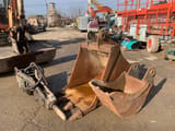 1993 Atlas 1304 wheel excavator attachments