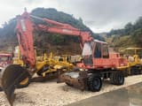 1992 Atlas 1704 wheel excavator, side view