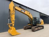 2011 Caterpillar 329ELN crawler excavator, side view