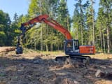 2007 Hitachi Zaxis 210 crawler excavator side view