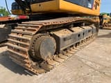 2020 Caterpillar 336D2 crawler excavator undercarriage view