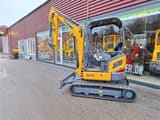 XCMG XE27E mini excavator, side view
