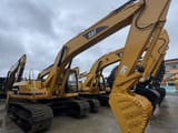 2019 Caterpillar 325BL crawler excavator, front three-quarter view