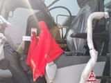 Kabina koparki gąsienicowej Komatsu PC200-8 z 2023 roku, widok wnętrza
