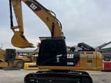 Escavatore cingolato Caterpillar 320D2 L del 2023, vista laterale