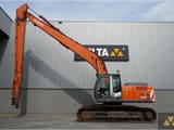 2007 Hitachi Zaxis 280LC crawler excavator, side view