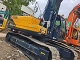 2024 Hyundai 225LC-9S crawler excavator, side view