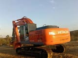 Hitachi ZX210 Raupenbagger