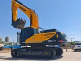 2021 Hyundai 305LC-9T crawler excavator, side profile view