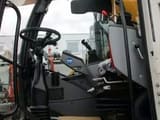 2023 Liebherr A 913 COMPACT G6.0-D LITRONIC wheel excavator interior view