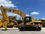 2018 Caterpillar 325CL crawler excavator side view