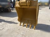 2022 Caterpillar 320BL crawler excavator bucket view